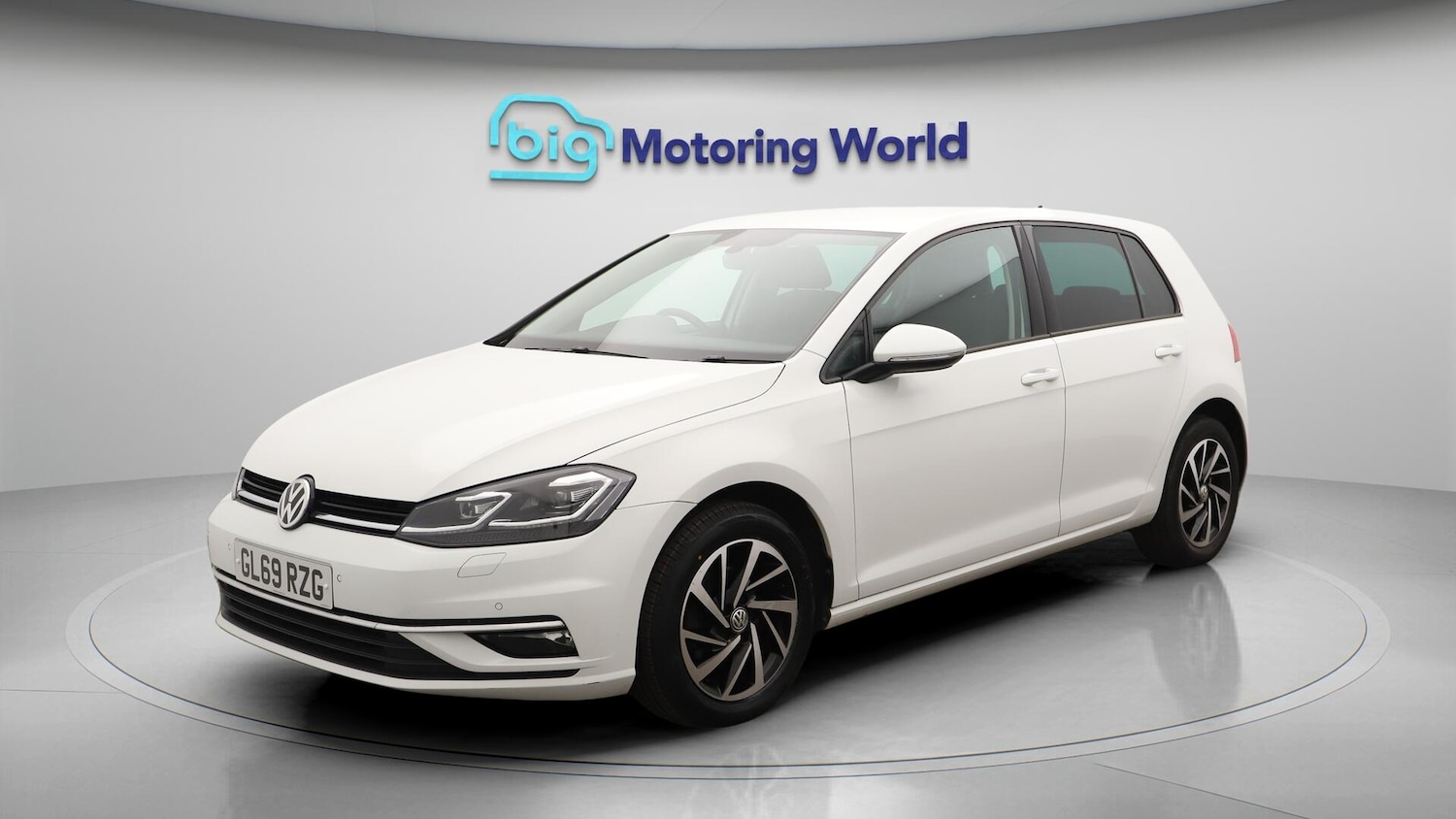 Used Volkswagen Golf 2019 for sale - 76370556: Photo 4