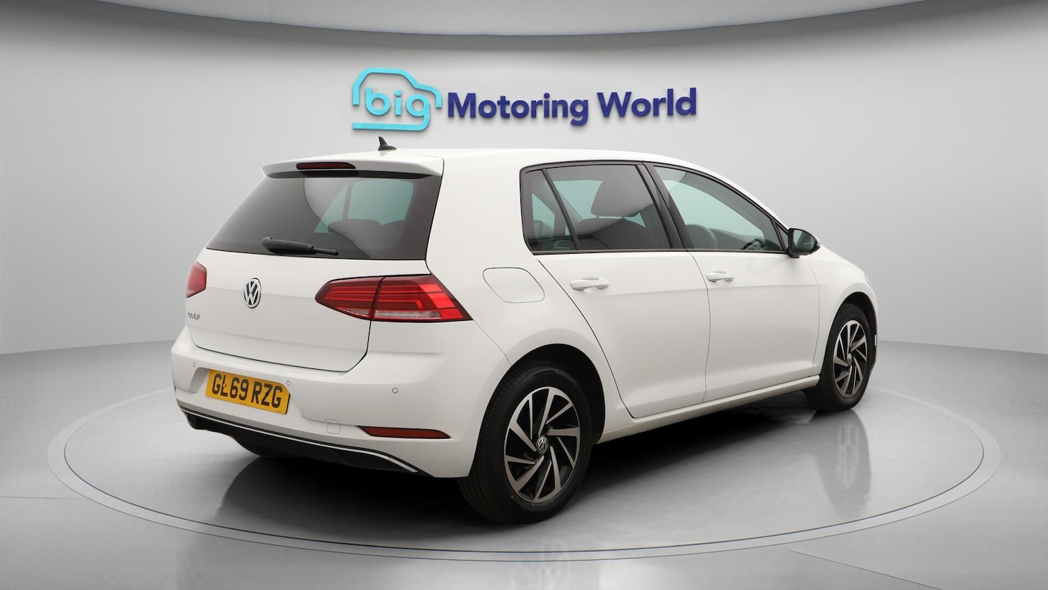 Used Volkswagen Golf 2019 for sale - 76370556: Photo 8