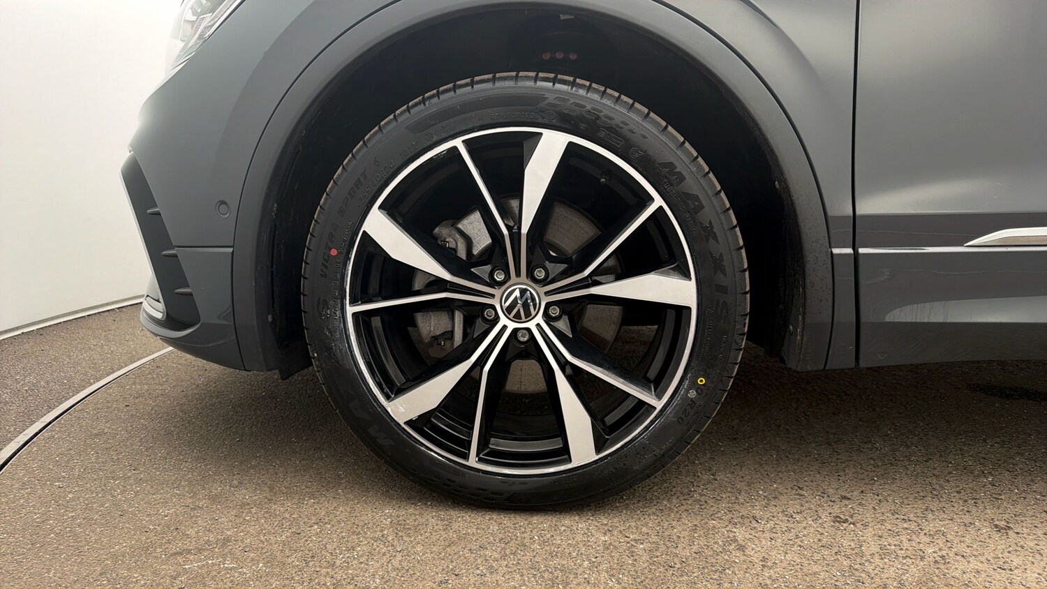 Used Volkswagen Tiguan 2023 for sale - 77961652: Photo 17