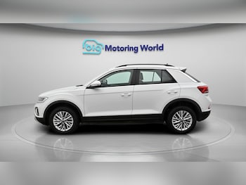Used Volkswagen T-Roc 2023 for sale - 79438716: Photo