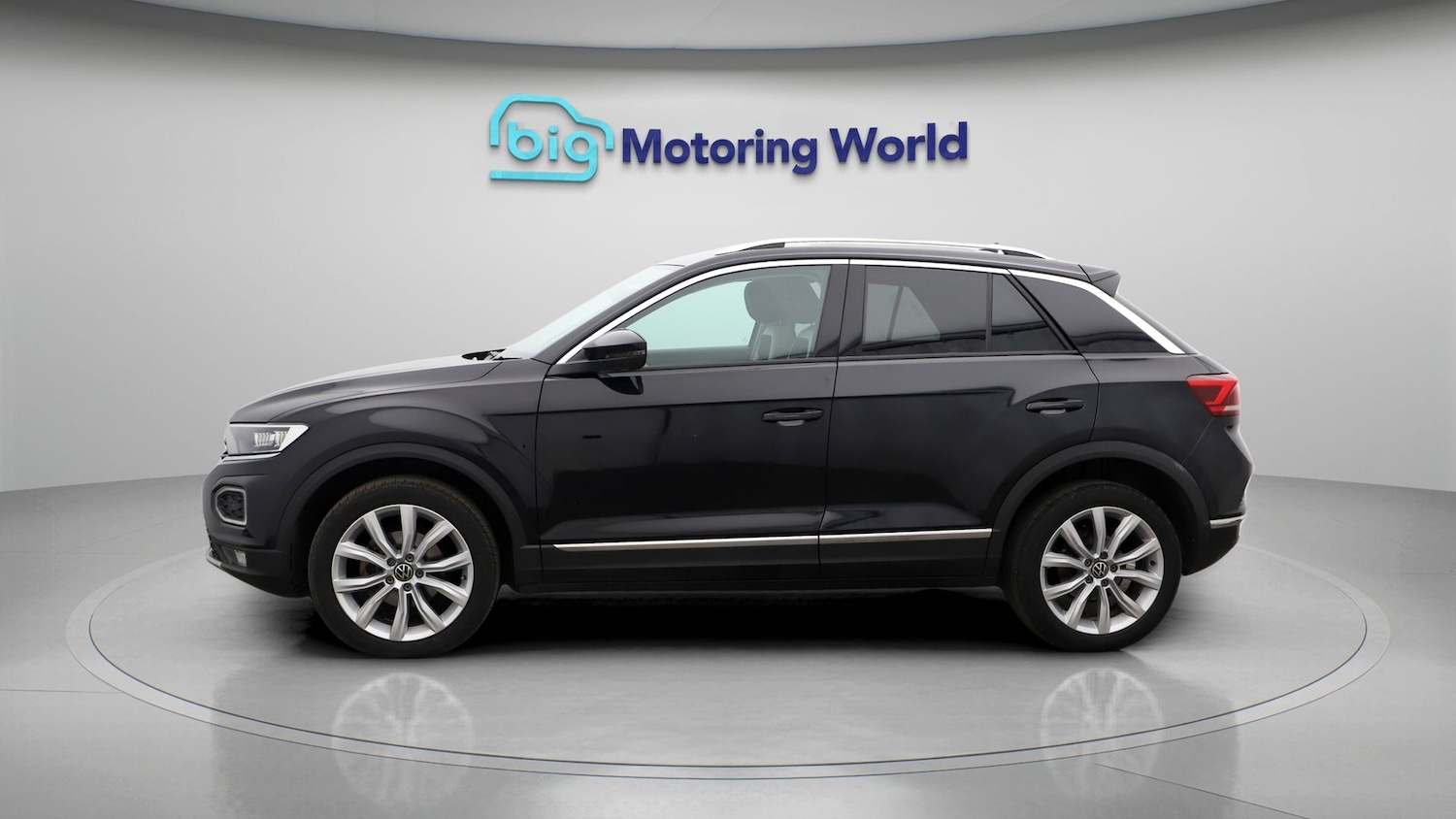 Used Volkswagen T-Roc 2021 for sale - 77750312: Photo 4