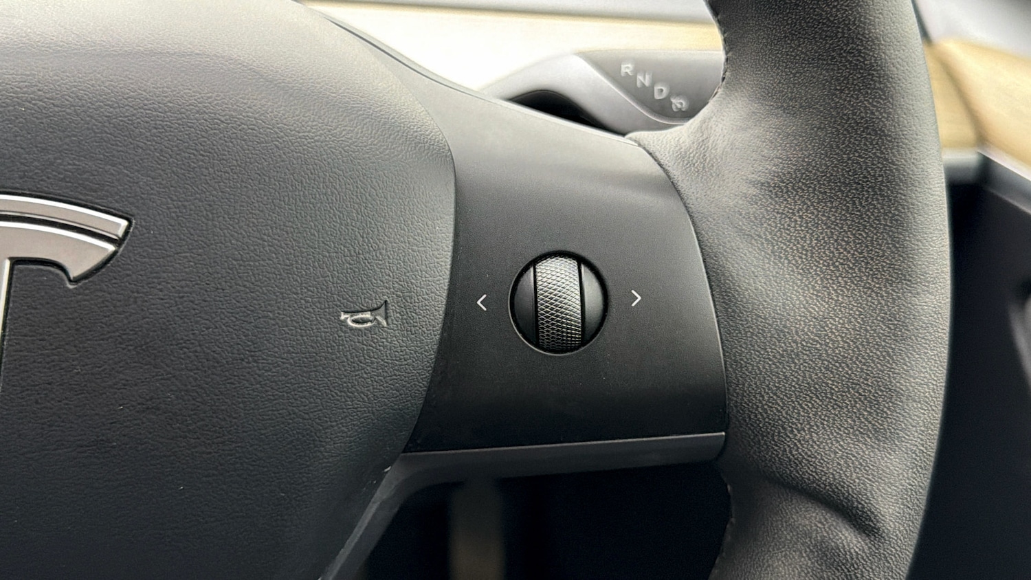 Used Tesla Model Y 2023 for sale - 77848540: Photo 22