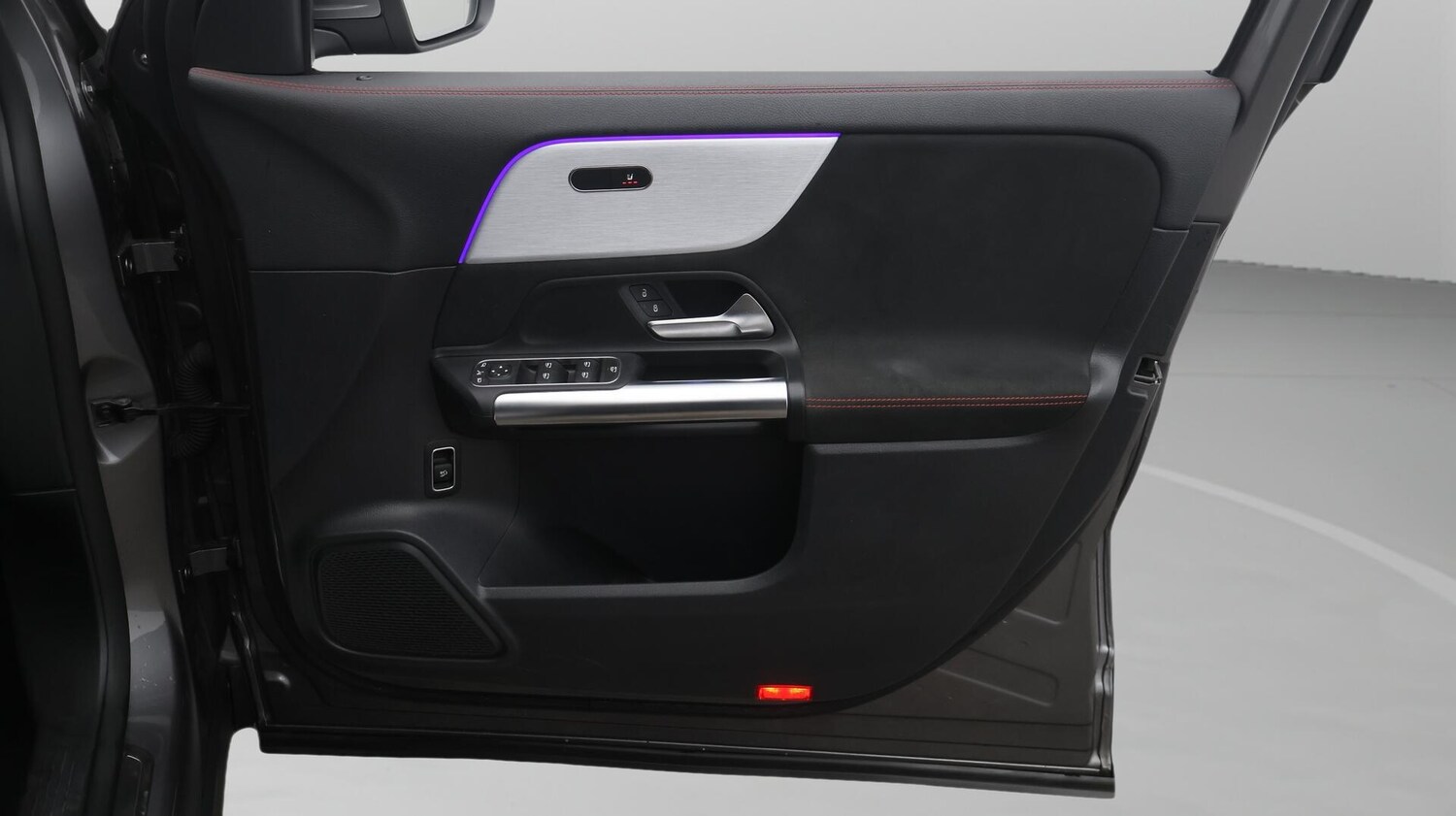 Used Mercedes-Benz EQA 2022 for sale - 76572949: Photo 16