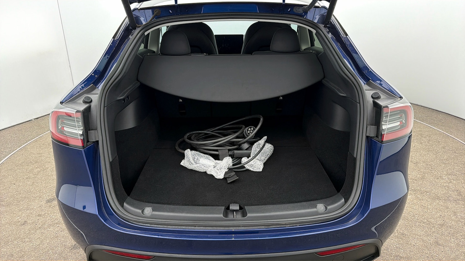 Used Tesla Model Y 2023 for sale - 78090937: Photo 16