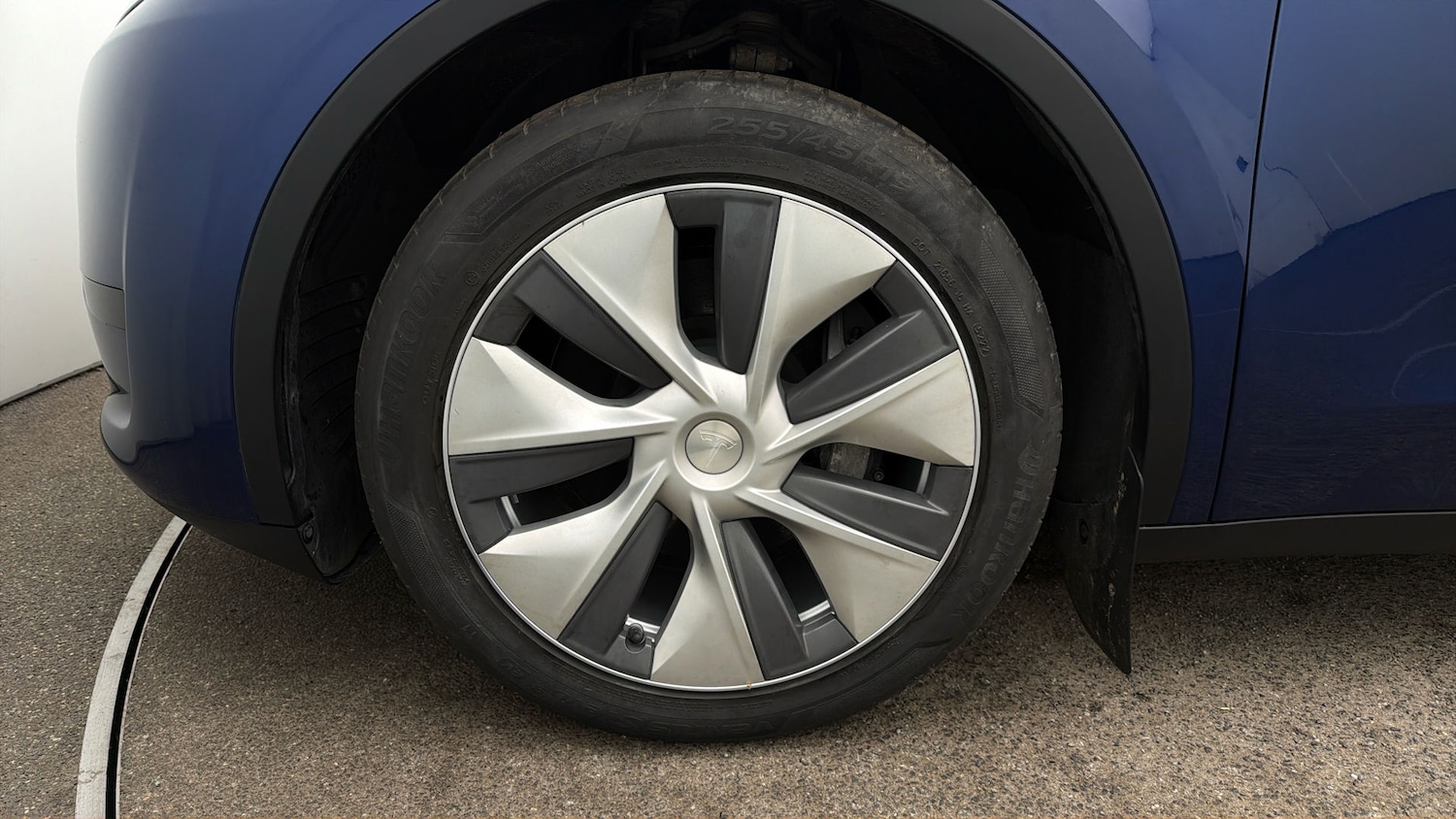 Used Tesla Model Y 2023 for sale - 78090937: Photo 17