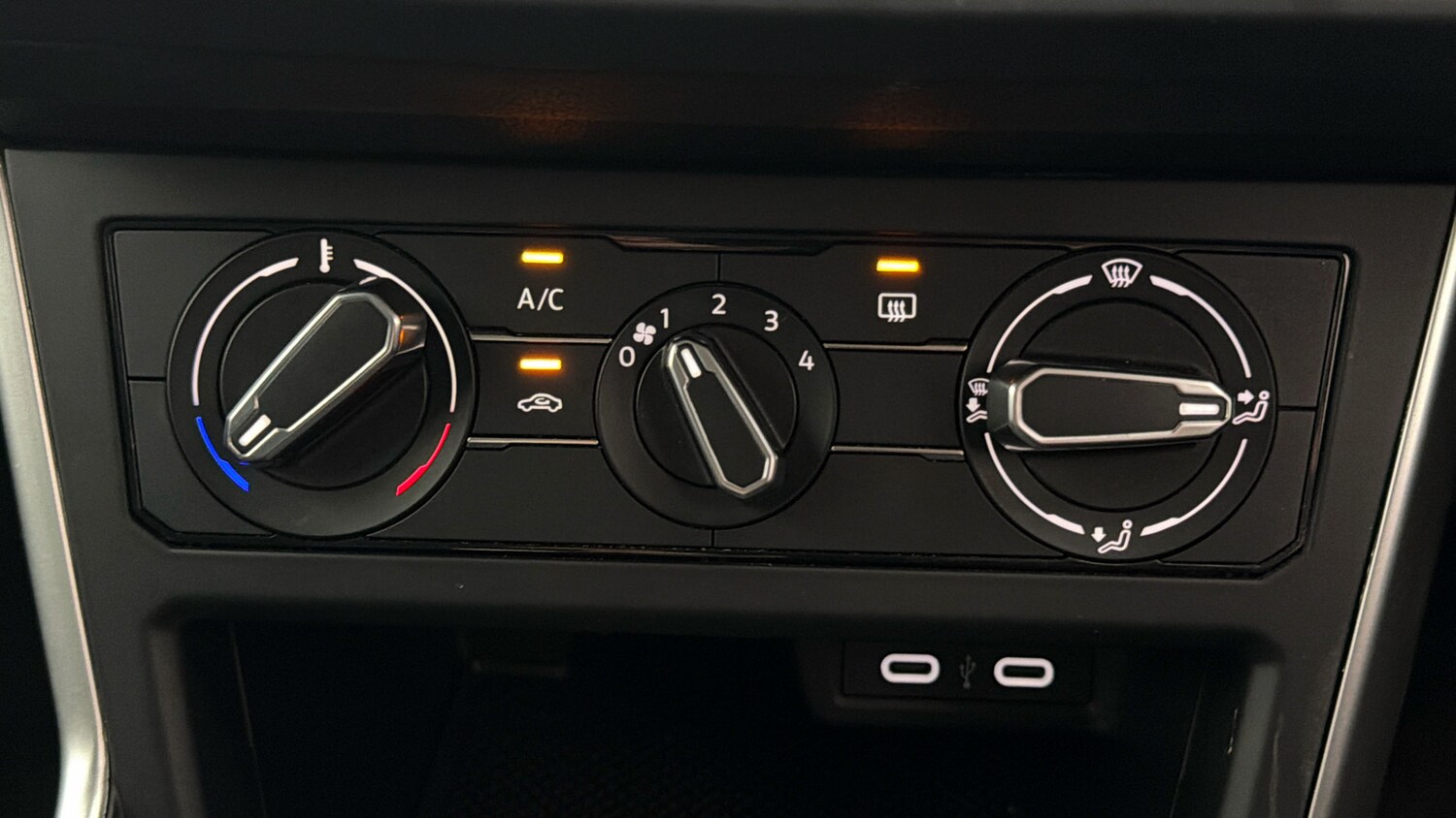 Used Volkswagen Polo for sale - 77831575: Photo 11