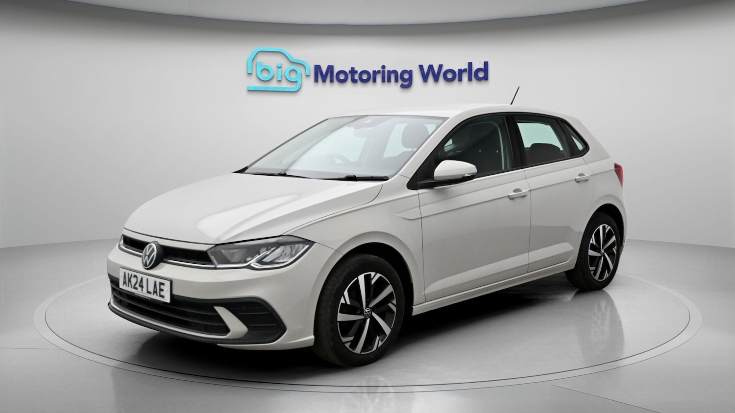 Used Volkswagen Polo for sale - 77831575: Photo 3