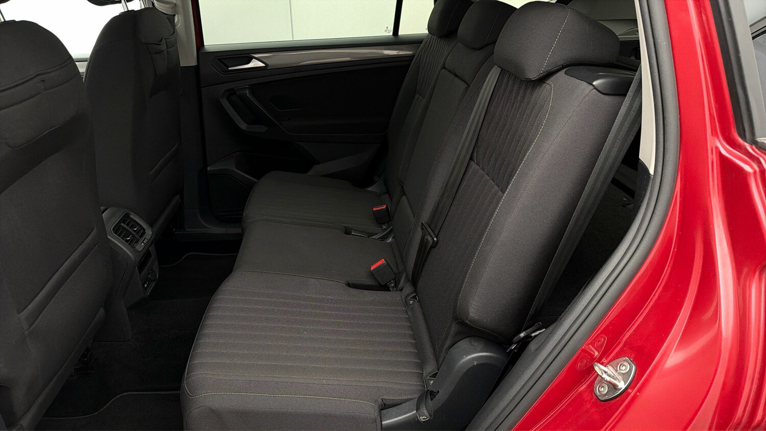 Used Volkswagen Tiguan Allspace 2023 for sale - 77930551: Photo 10