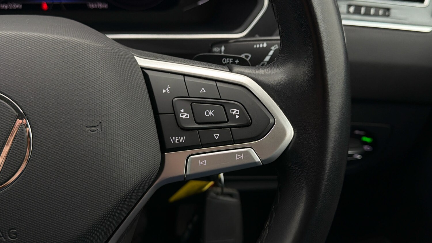 Used Volkswagen Tiguan Allspace 2023 for sale - 77930551: Photo 17