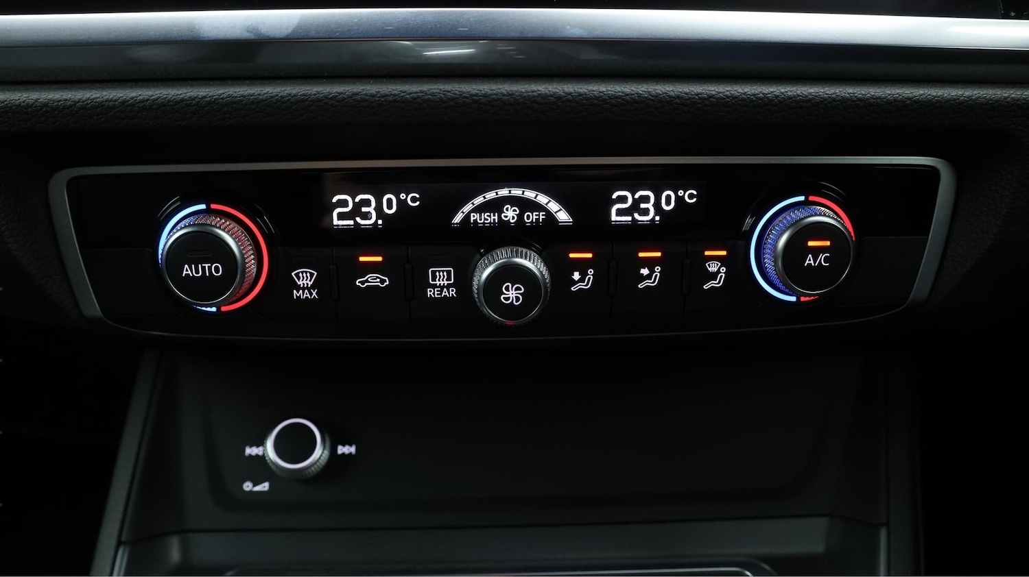 Used Audi Q3 2024 for sale - 77663259: Photo 12