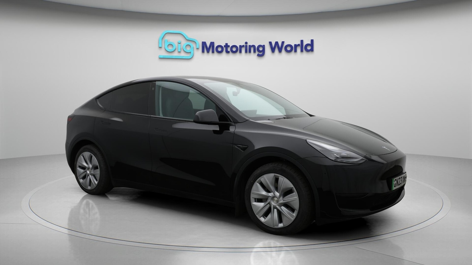 Used Tesla Model Y 2023 for sale - 76361405: Photo 2