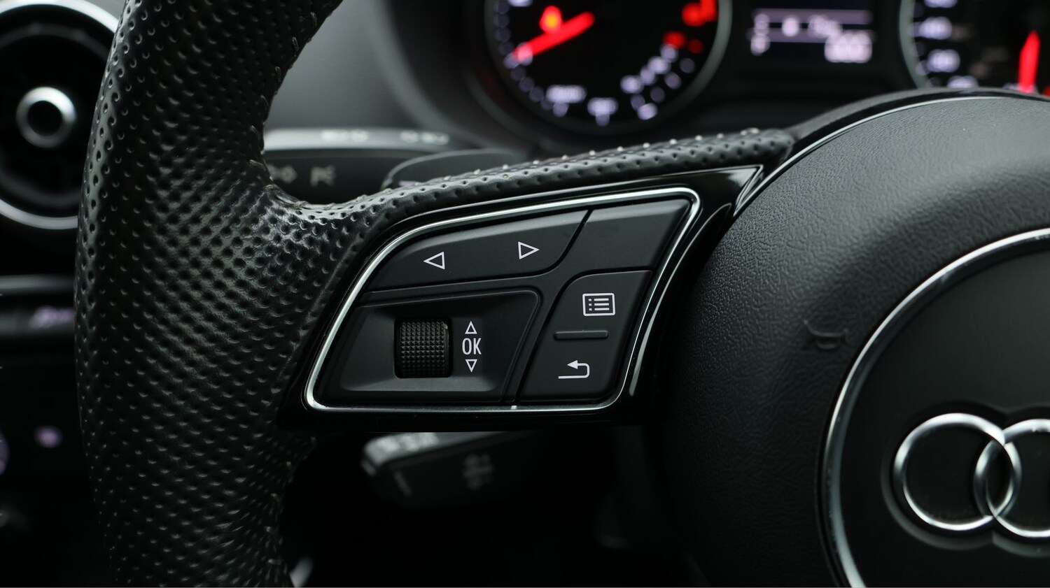 Used Audi Q2 2020 for sale - 77181551: Photo 23