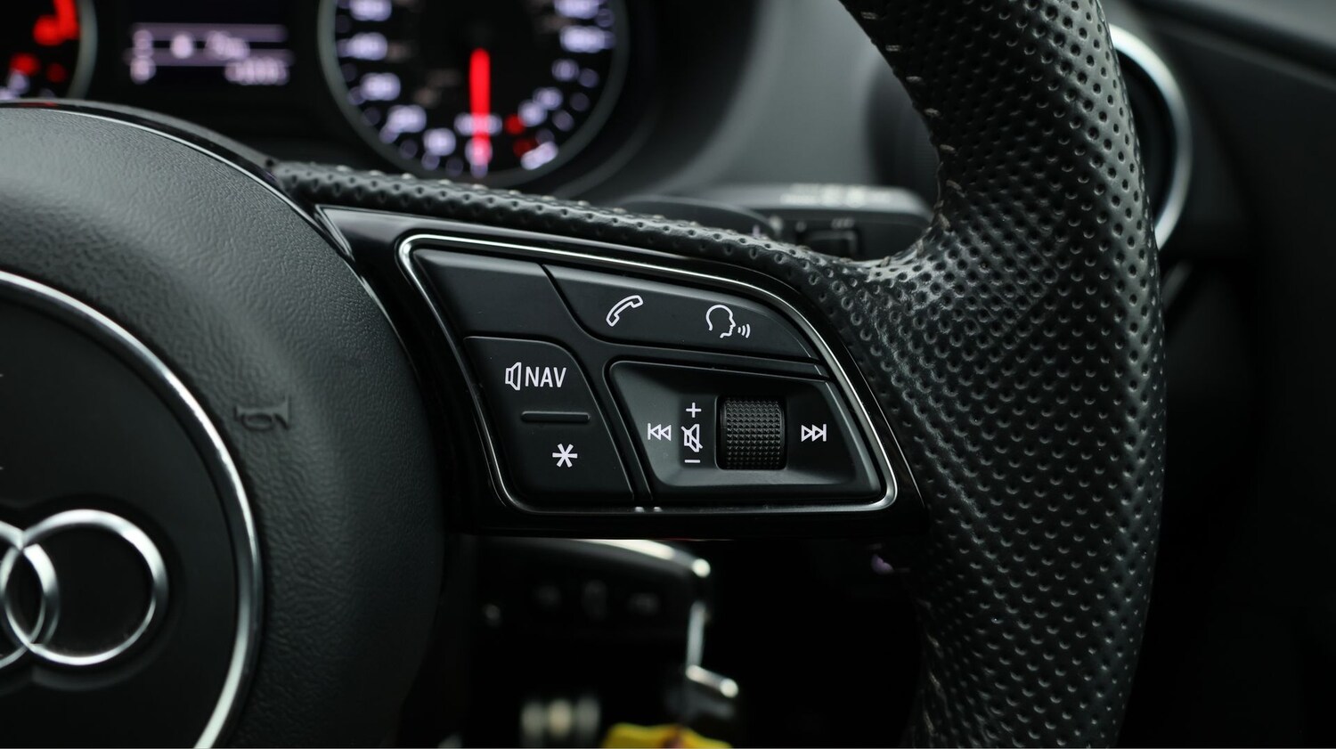 Used Audi Q2 2020 for sale - 77181551: Photo 25