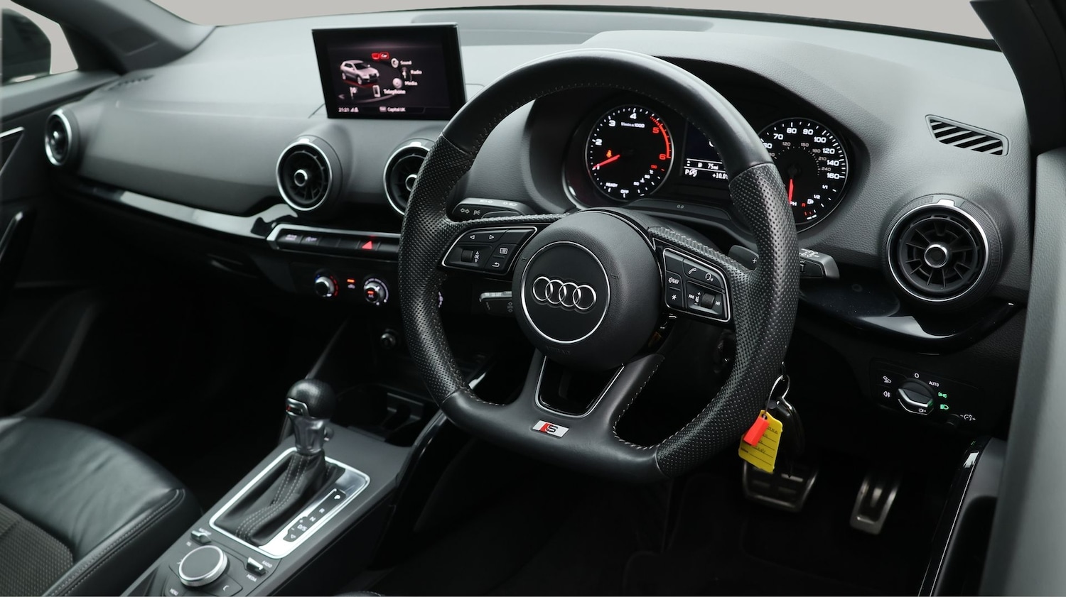 Used Audi Q2 2020 for sale - 77181551: Photo 9