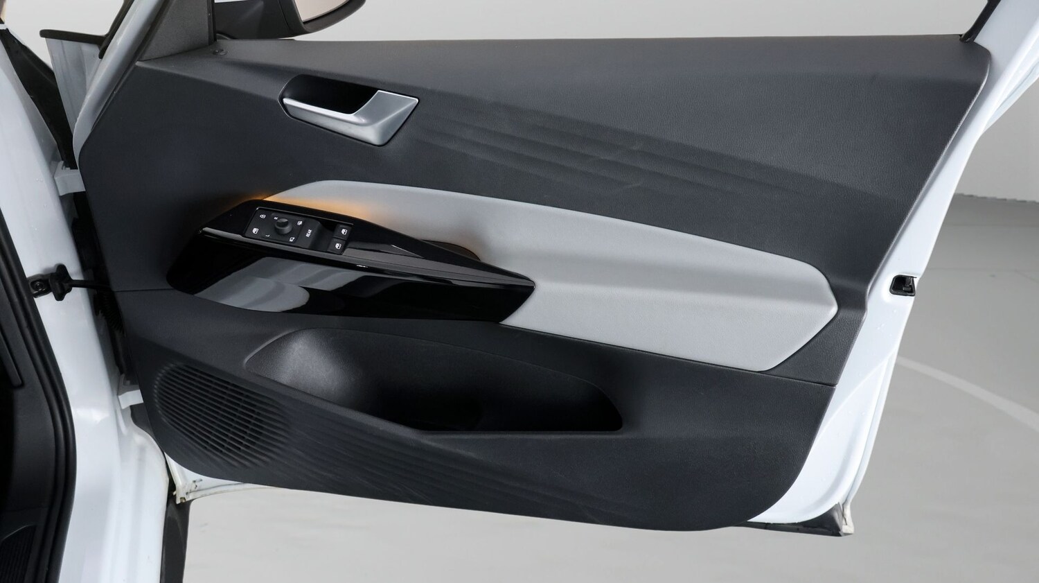 Used Volkswagen ID.3 2021 for sale - 77679301: Photo 14