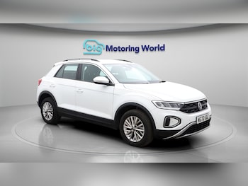 Used Volkswagen T-Roc 2022 for sale - 78618381: Photo