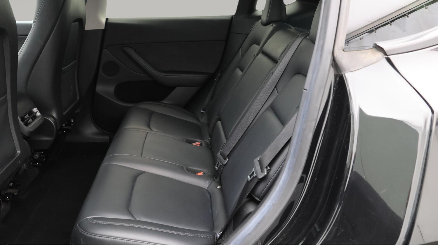 Used Tesla Model Y 2022 for sale - 76592288: Photo 17