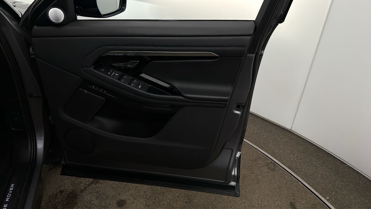 Used Land Rover Range Rover Evoque 2021 for sale - 77932489: Photo 14