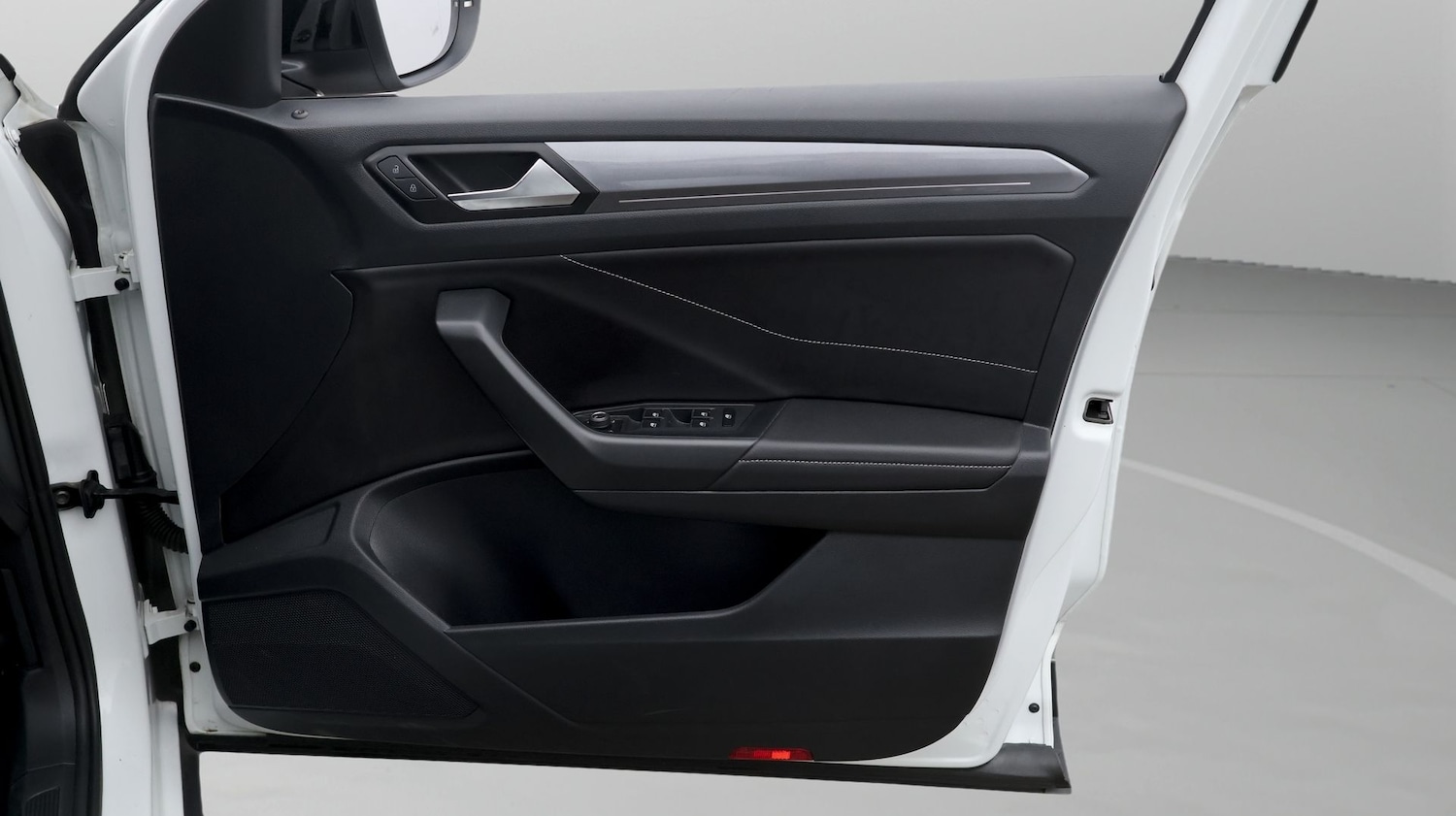 Used Volkswagen T-Roc 2022 for sale - 77846584: Photo 15