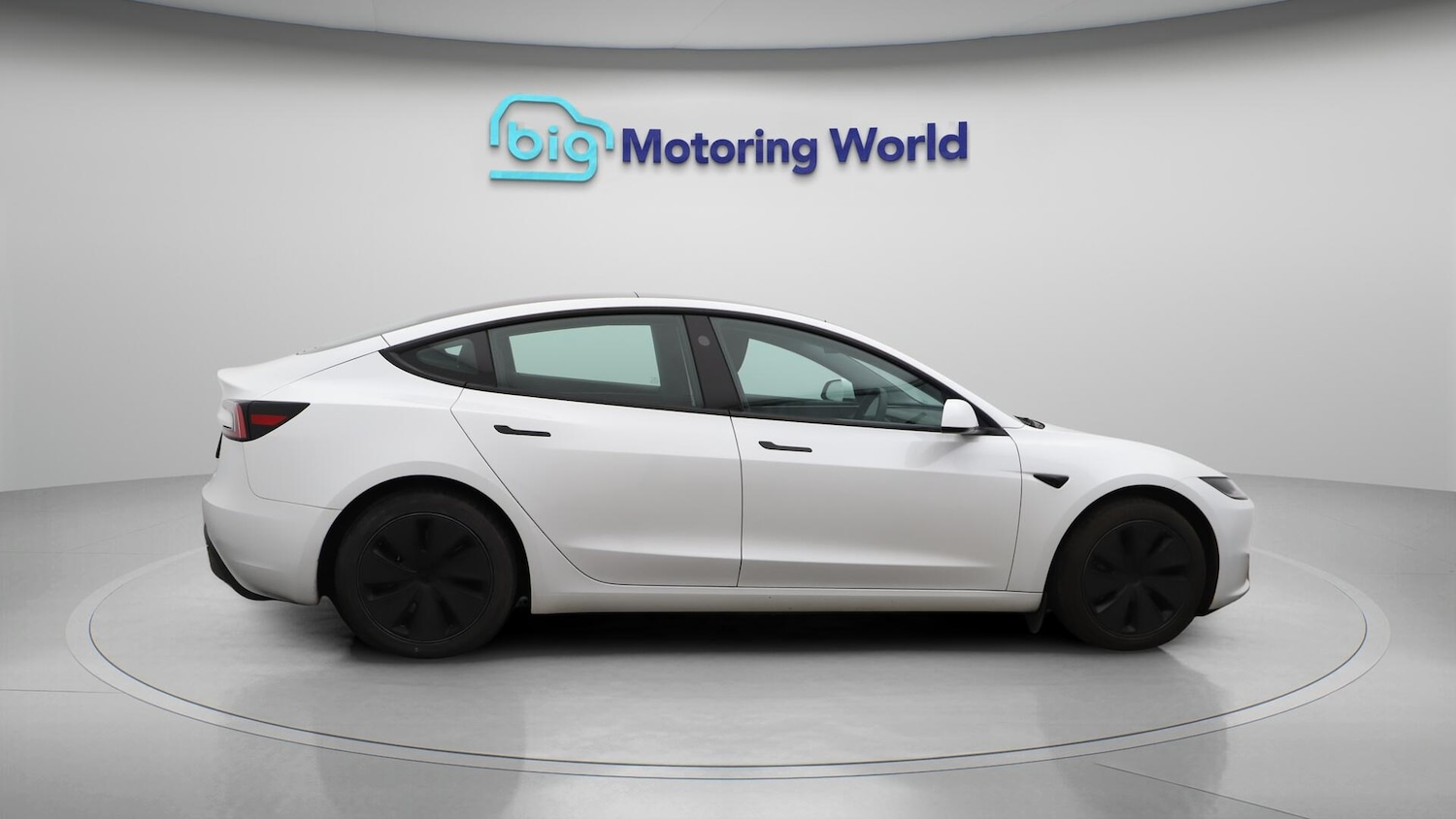 Used Tesla Model 3 2024 for sale - 76702345: Photo 9