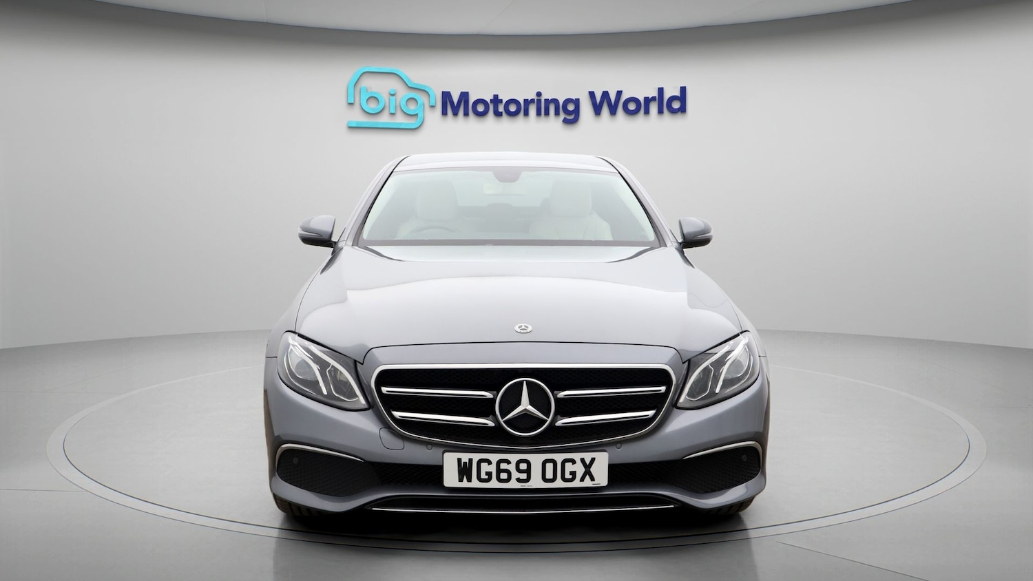 Used Mercedes-Benz E Class 2019 for sale - 77283155: Photo 2