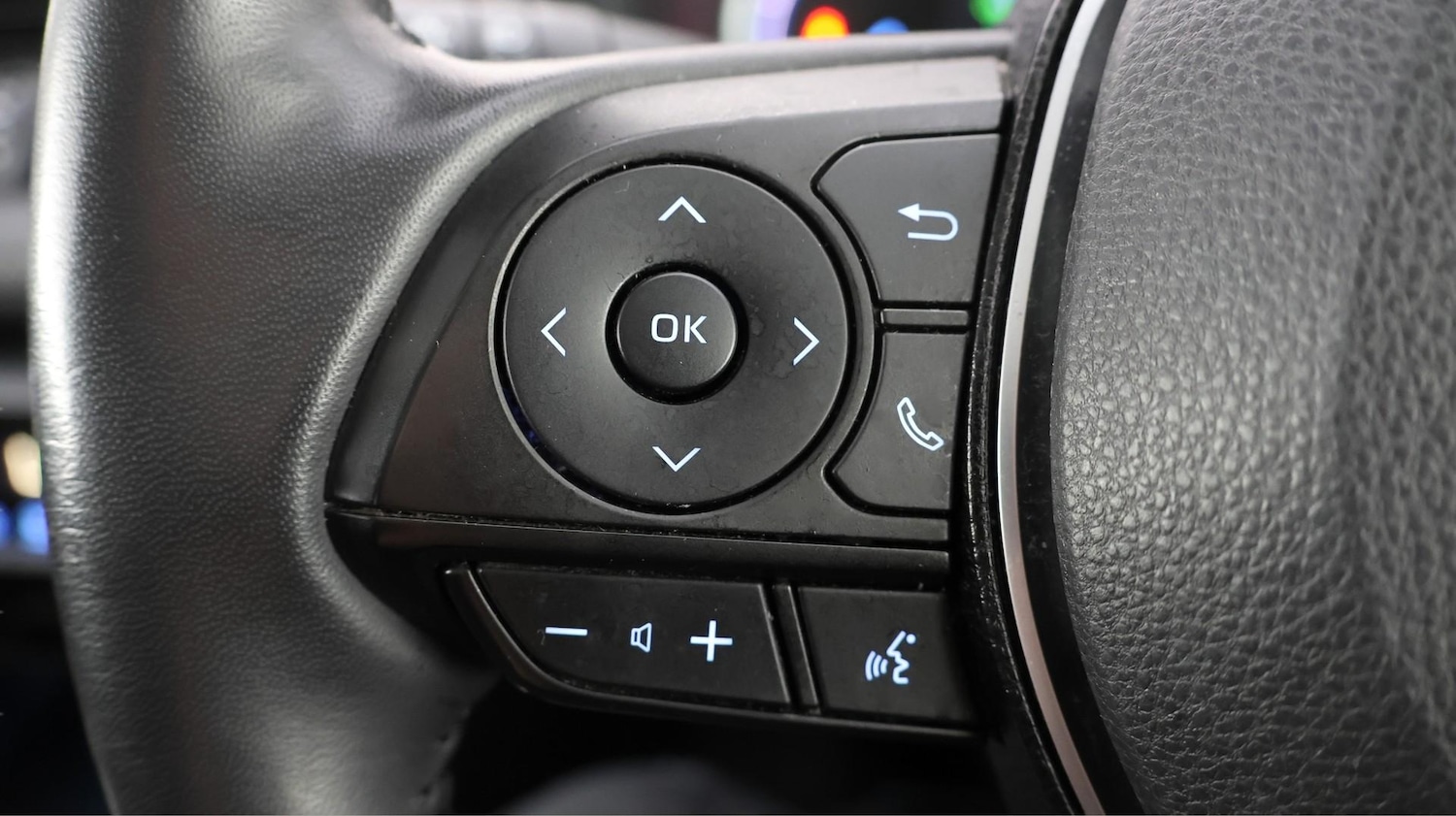 Used Toyota RAV4 2020 for sale - 76446822: Photo 26