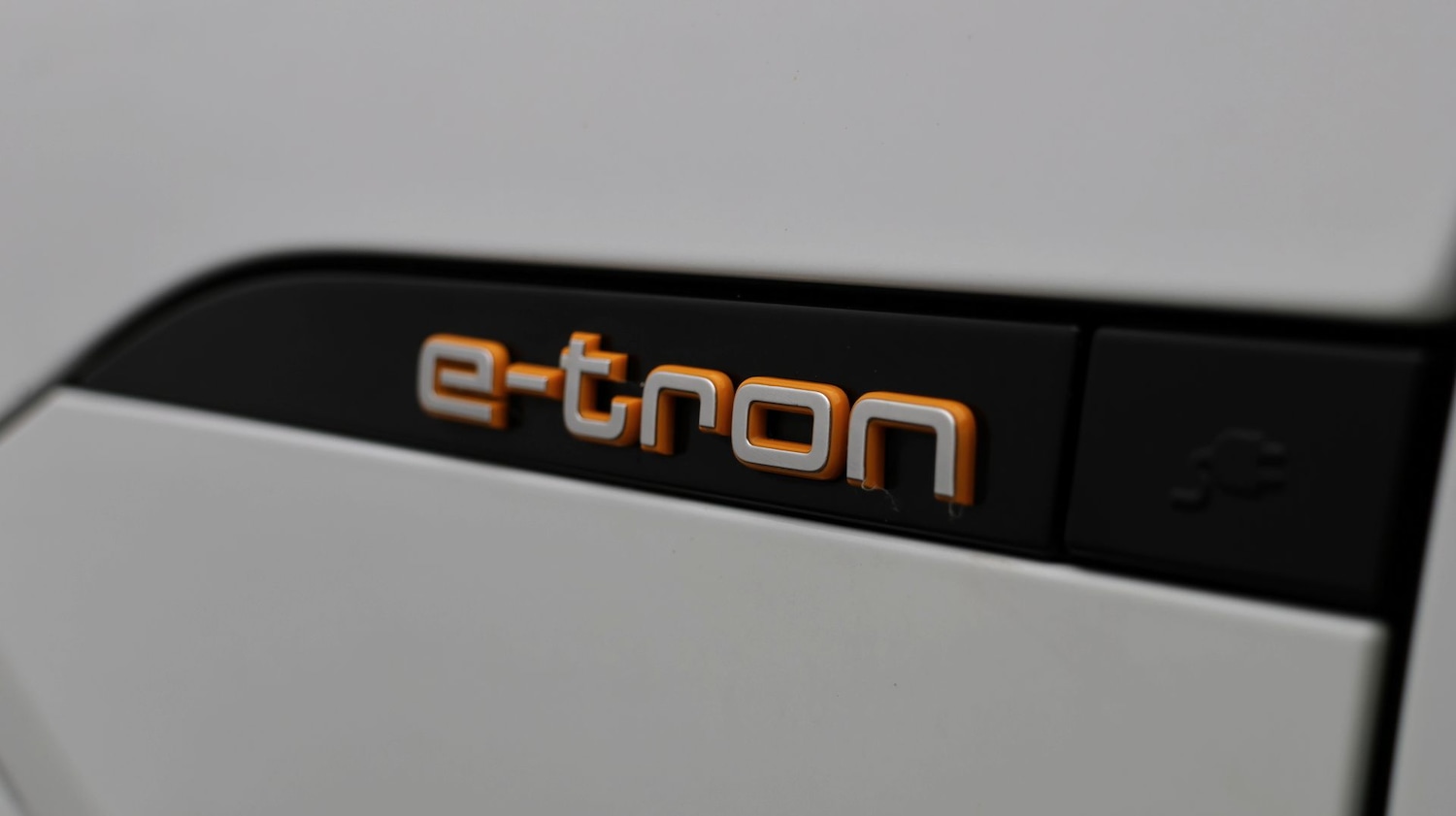 Used Audi e-tron 2021 for sale - 77662656: Photo 25