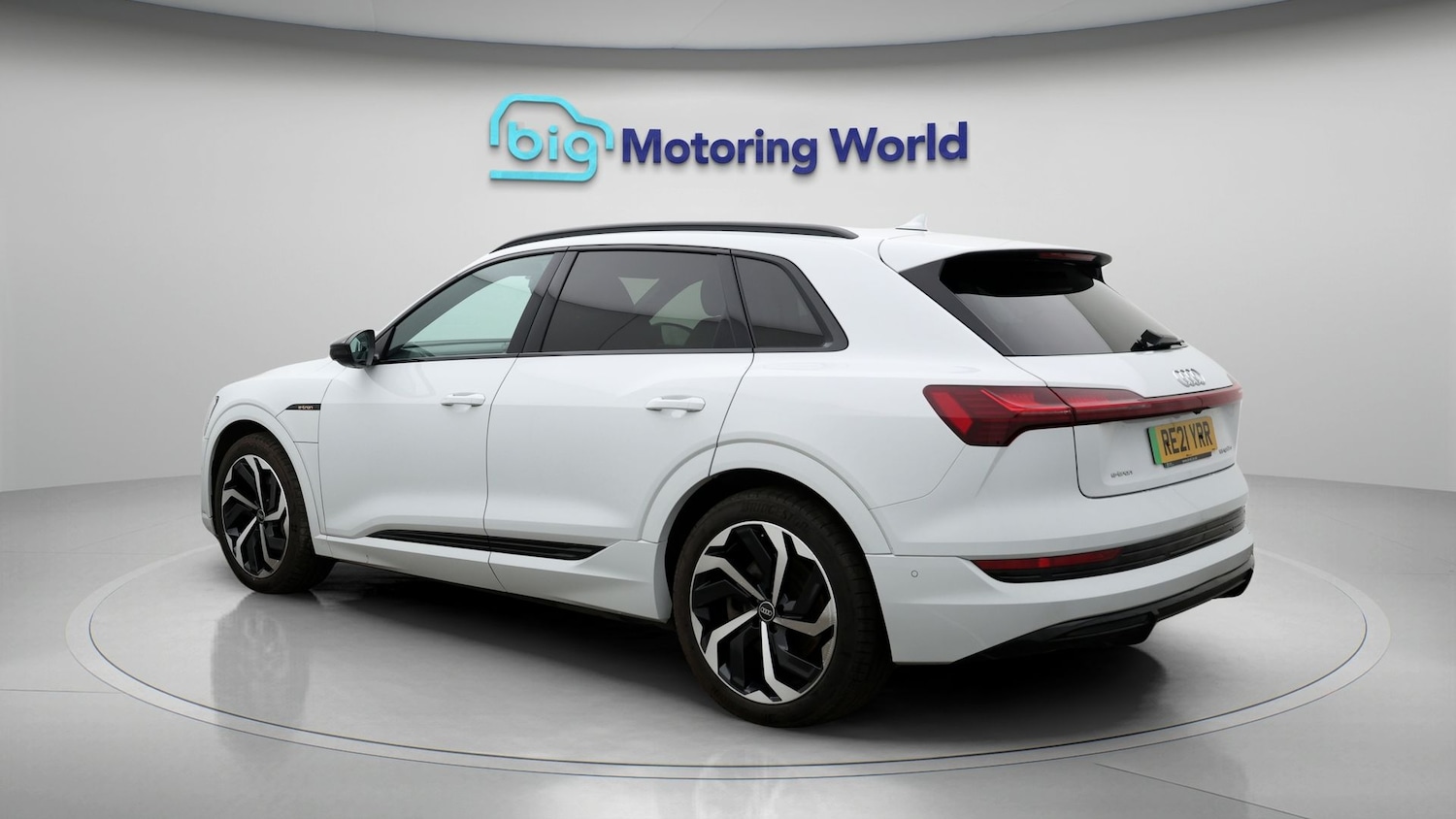 Used Audi e-tron 2021 for sale - 77662656: Photo 5