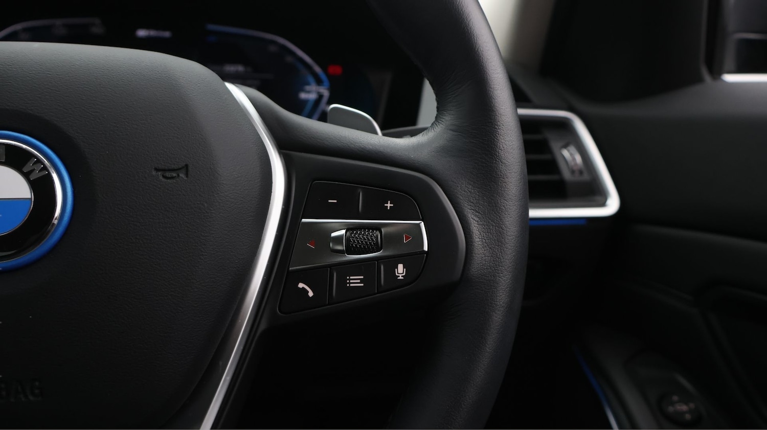 Used BMW 3 Series 2022 for sale - 77283533: Photo 23