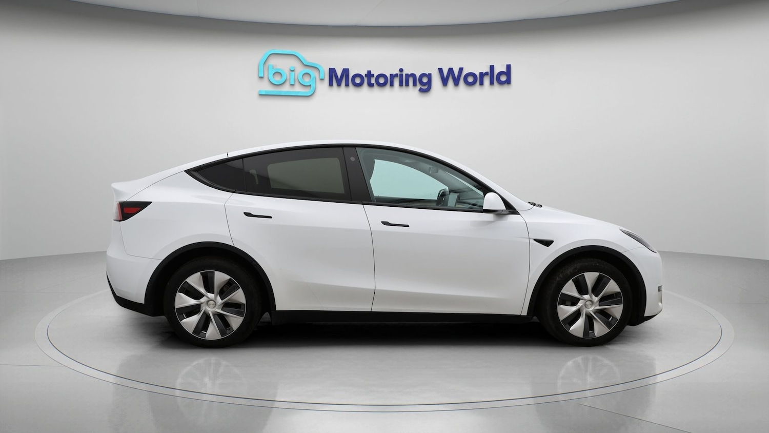 Used Tesla Model Y 2022 for sale - 77137156: Photo 8