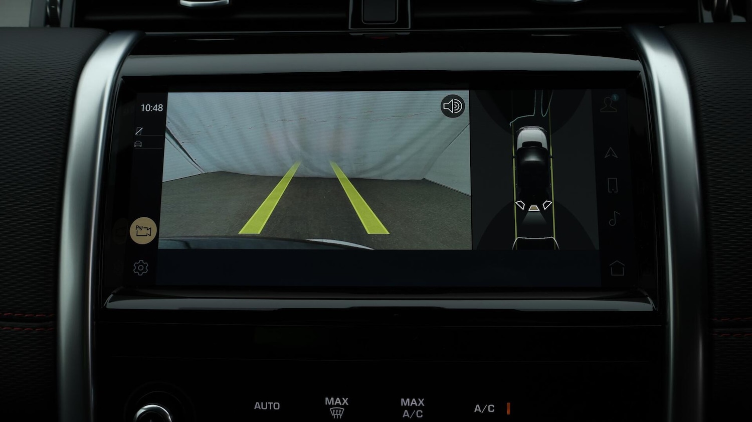 Used Land Rover Discovery Sport 2022 for sale - 76388142: Photo 25