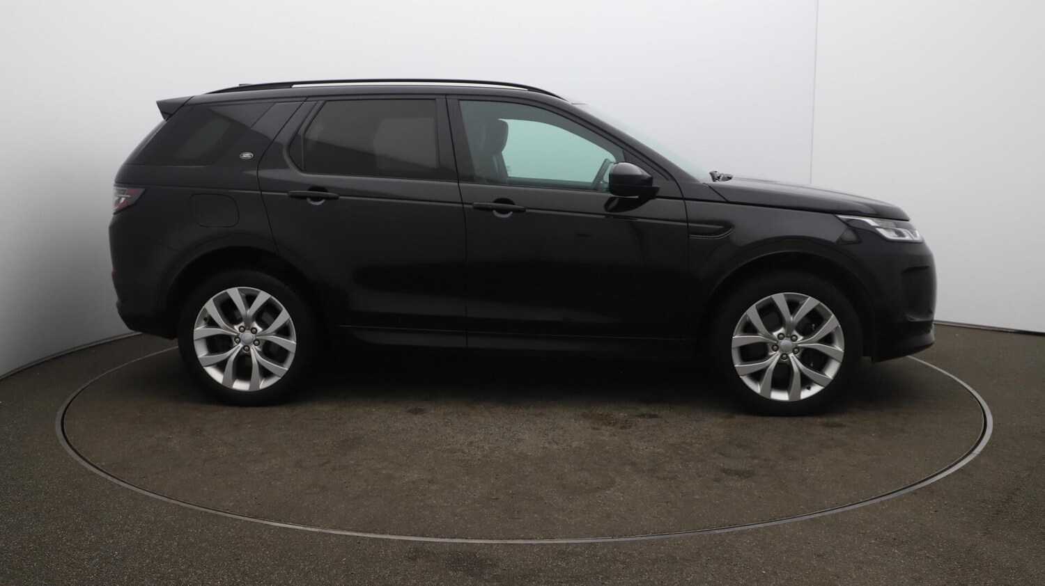 Used Land Rover Discovery Sport 2022 for sale - 76388142: Photo 49