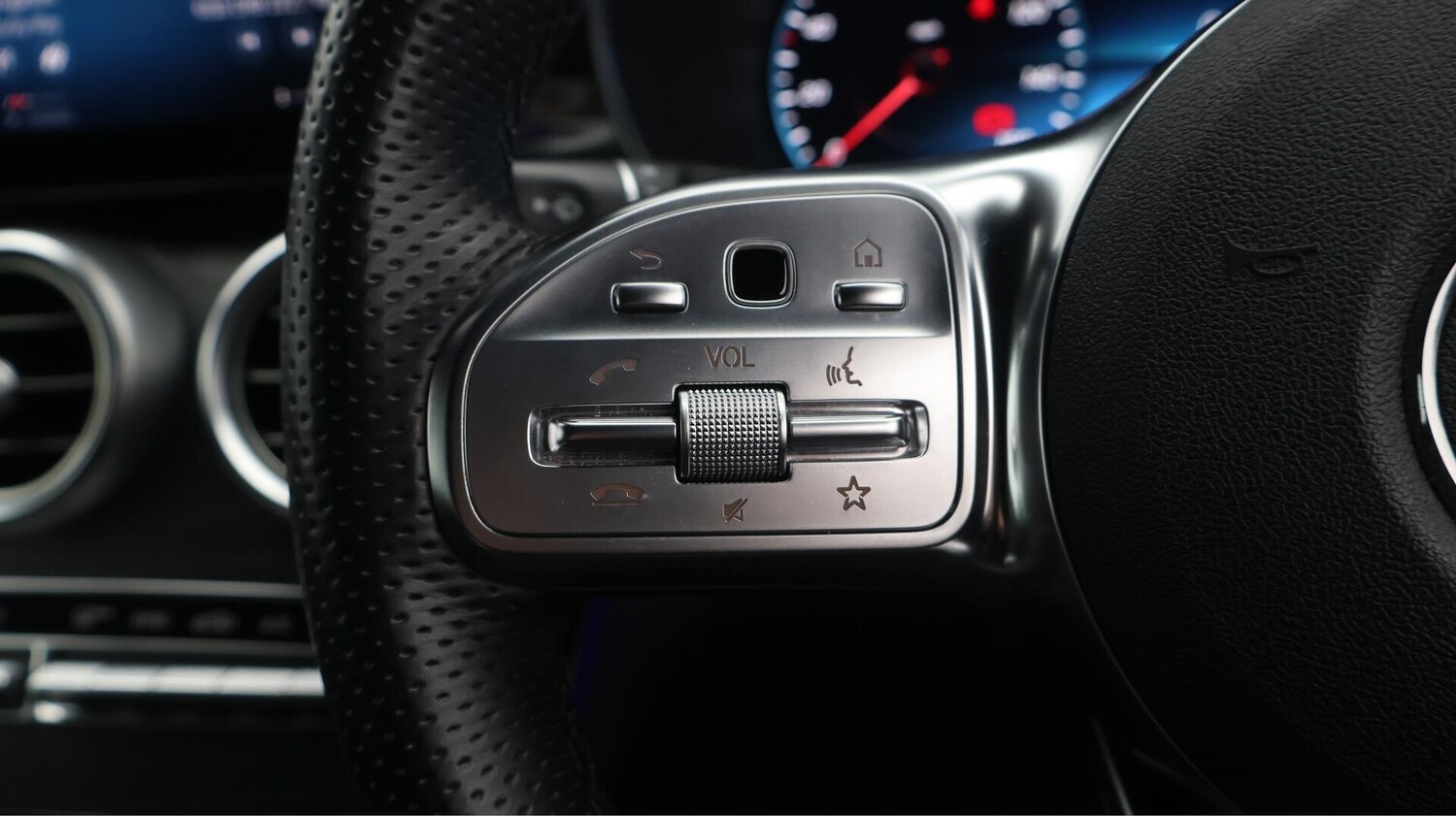 Used Mercedes-Benz GLC for sale - 76389034: Photo 25