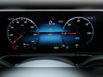 Used Mercedes-Benz EQA 2021 for sale - 76152366: Photo 4