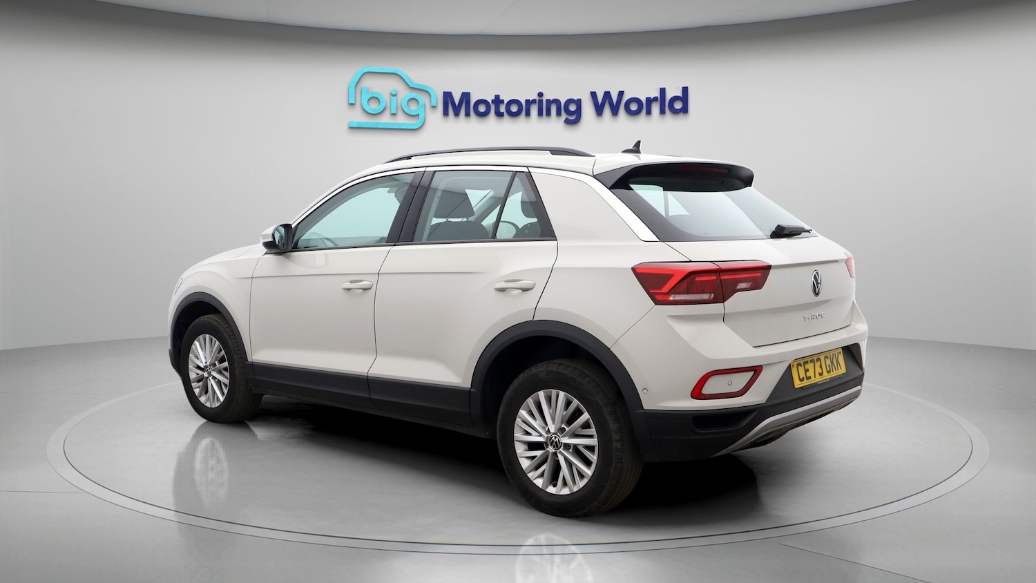 Used Volkswagen T-Roc for sale - 77759573: Photo 5