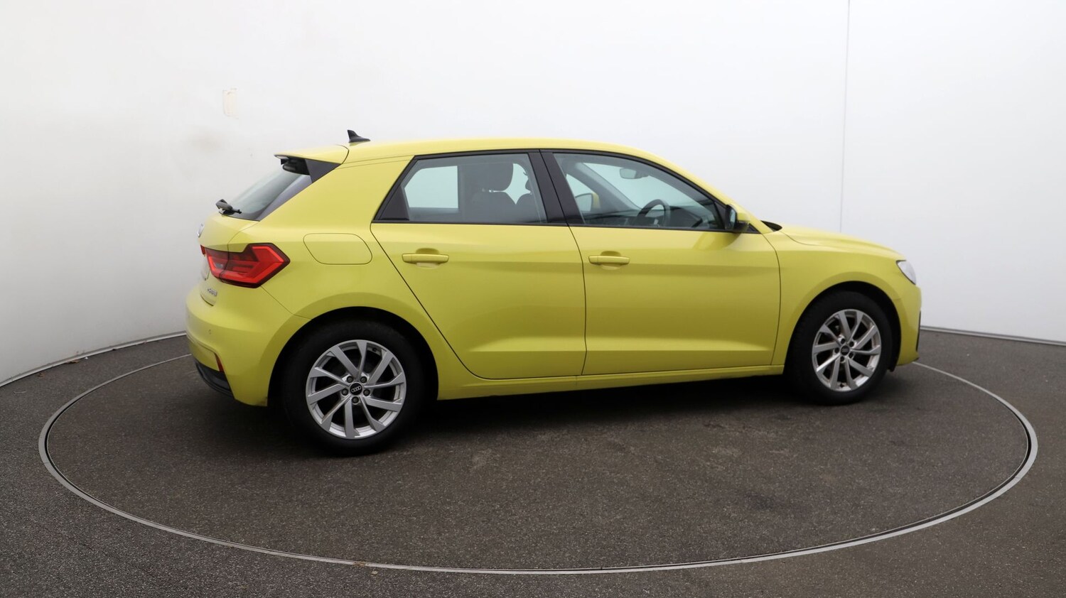 Used Audi A1 for sale - 76811075: Photo 43
