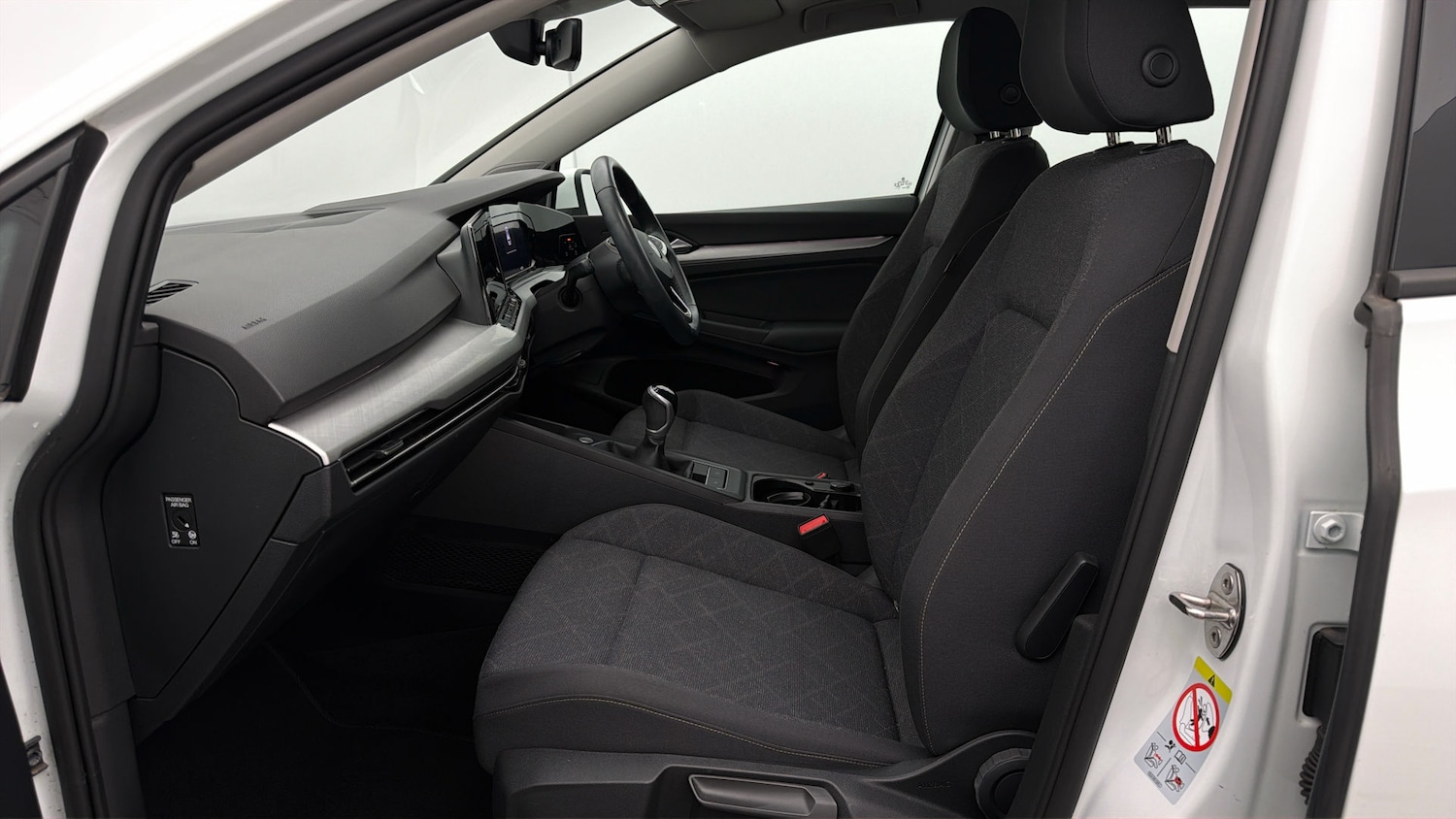 Used Volkswagen Golf 2023 for sale - 77997532: Photo 13