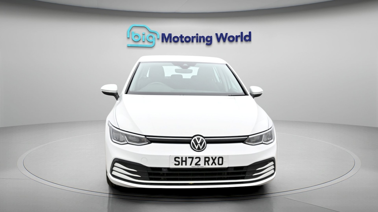 Used Volkswagen Golf 2023 for sale - 77997532: Photo 2