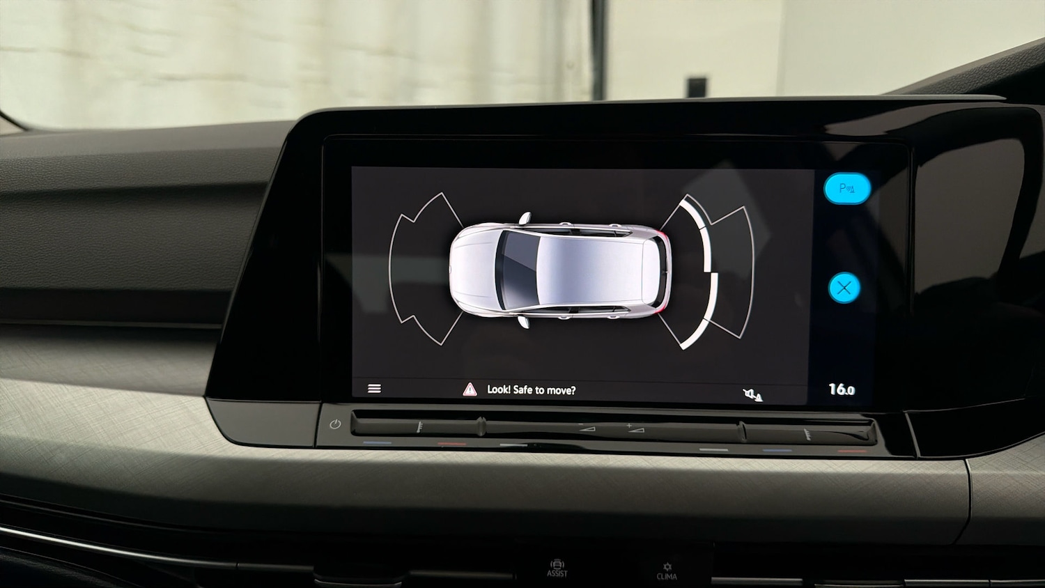 Used Volkswagen Golf 2023 for sale - 77997532: Photo 26