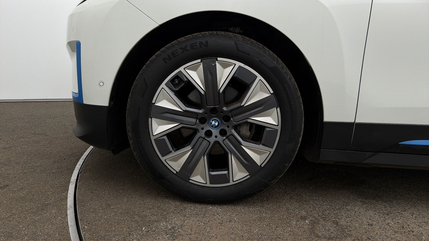 Used BMW iX 2024 for sale - 78011846: Photo 17