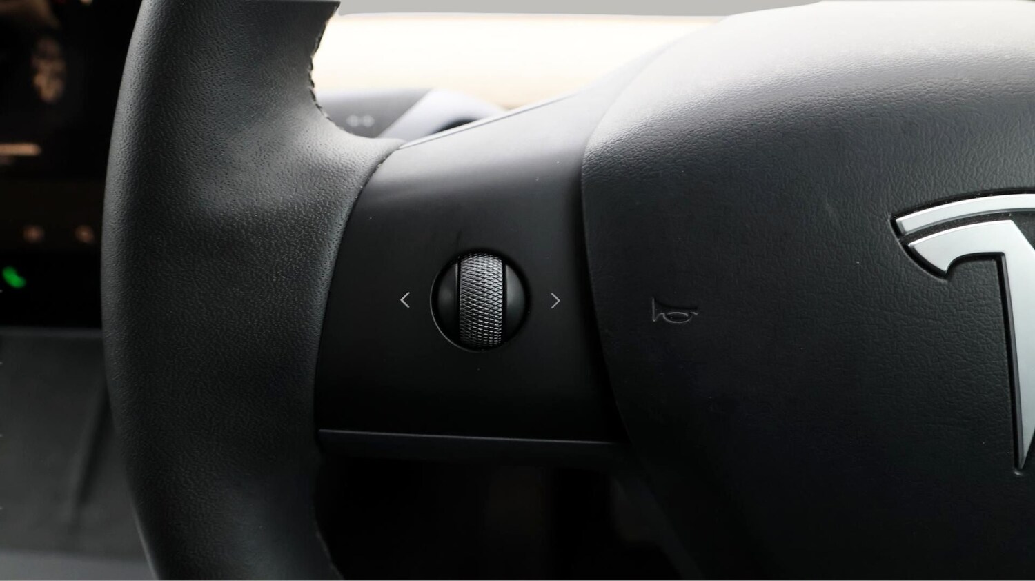 Used Tesla Model Y 2022 for sale - 77663608: Photo 20