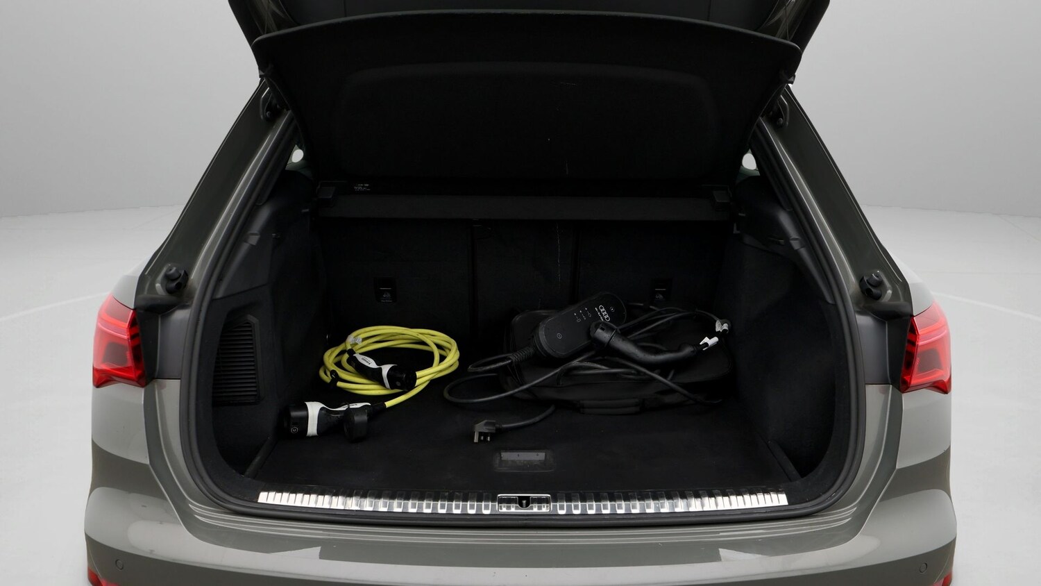 Used Audi Q3 for sale - 77864679: Photo 17