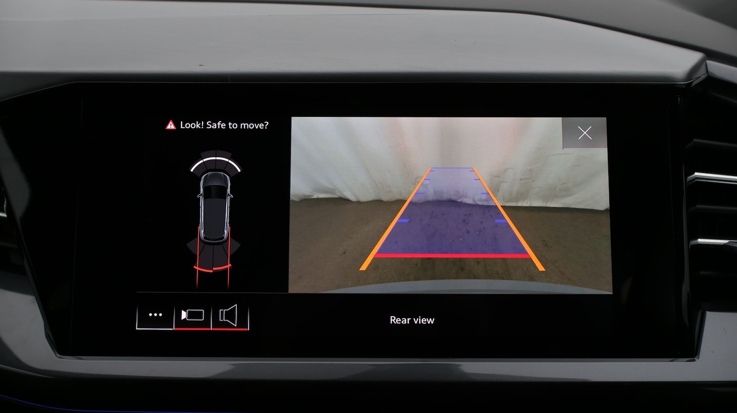 Used Audi Q4 e-tron 2022 for sale - 77896194: Photo 27