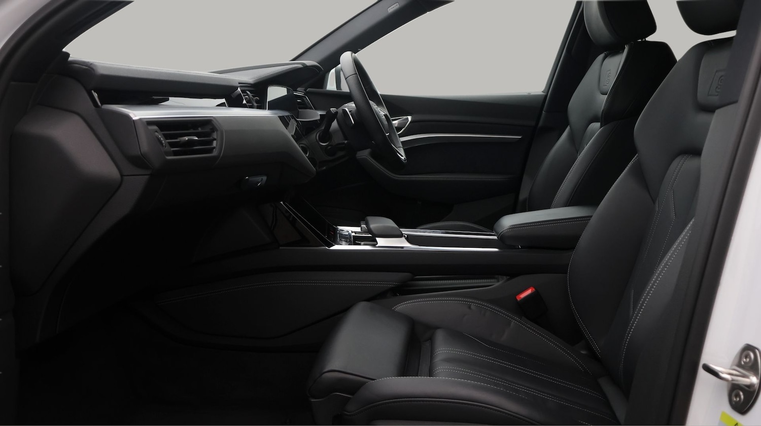 Used Audi e-tron 2022 for sale - 77192792: Photo 14