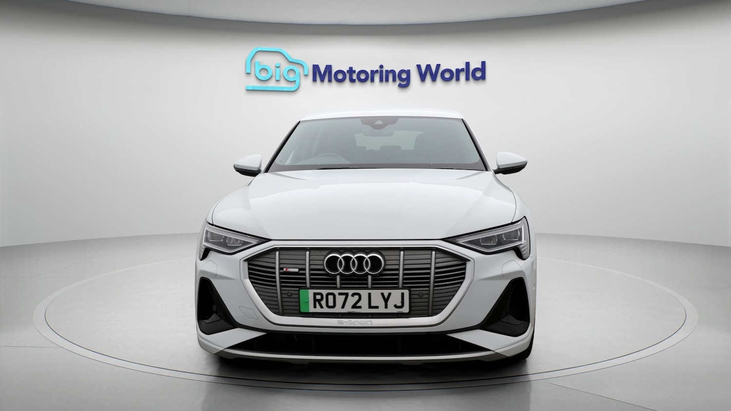 Used Audi e-tron 2022 for sale - 77192792: Photo 2