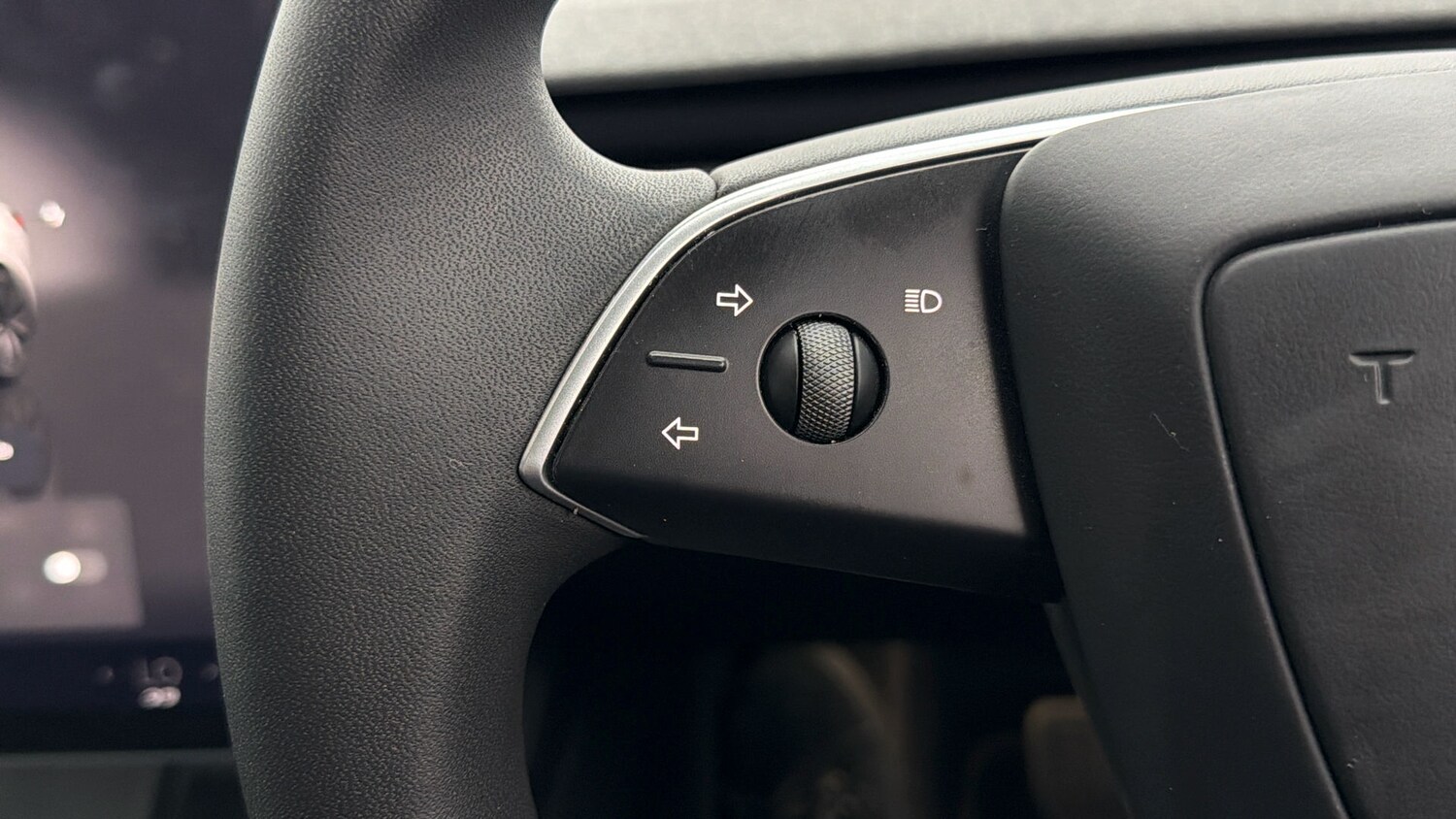 Used Tesla Model 3 2024 for sale - 77963012: Photo 21