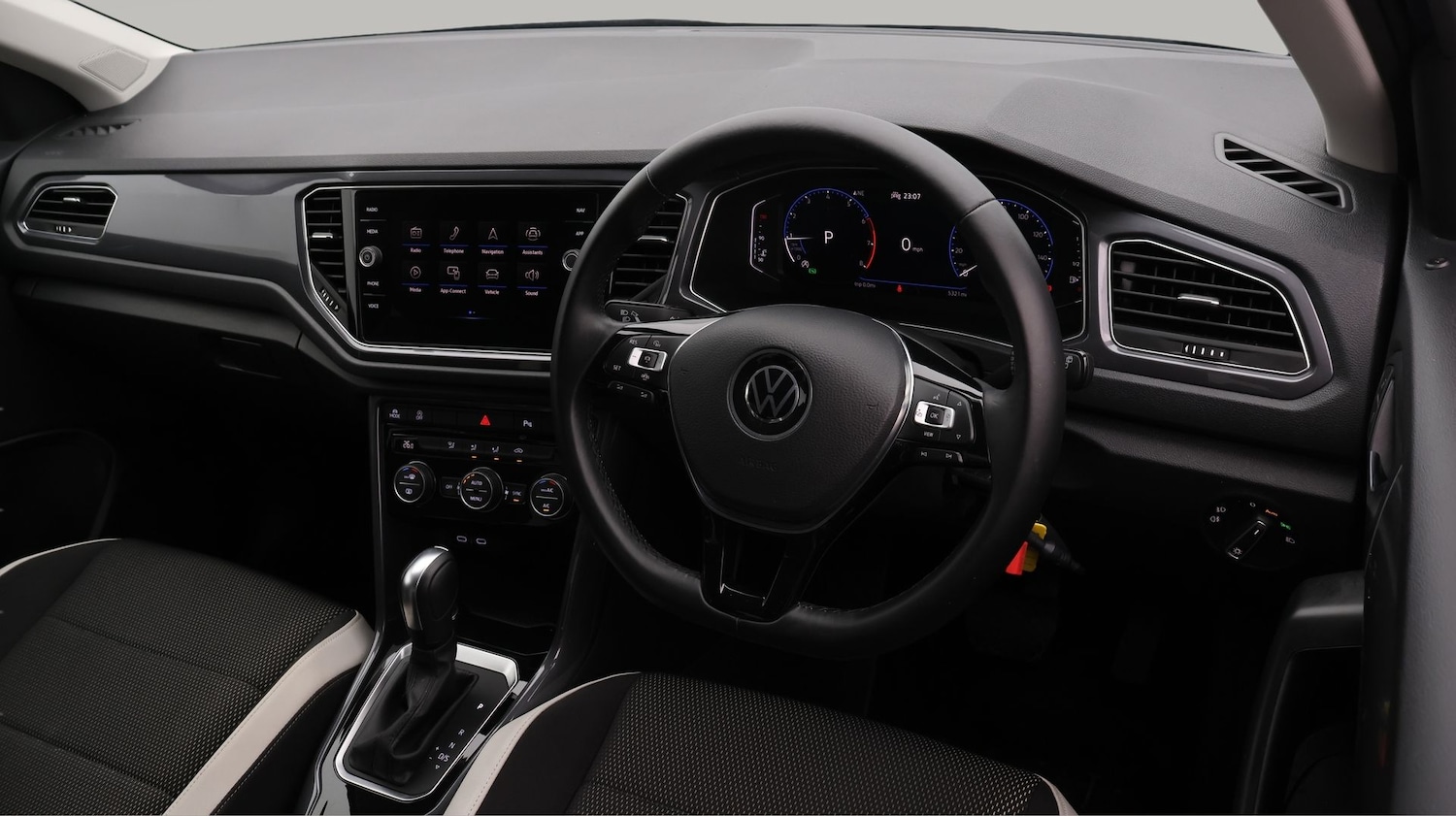 Used Volkswagen T-Roc 2021 for sale - 78183125: Photo 9