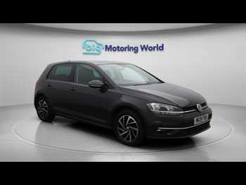 Used Volkswagen Golf 2019 for sale - 75268069: Photo