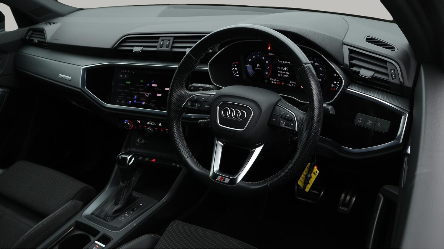 Used Audi Q3 2021 for sale - 76013571: Photo 10