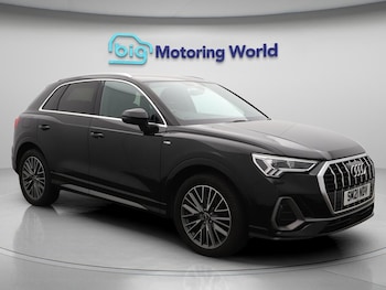 Audi - Q3